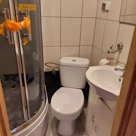Domek Letniskowy Nad Jeziorem Hartowieckkim * Hartowiec